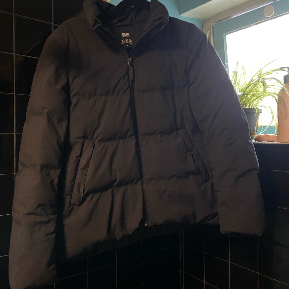 Uniqlo Seamless Down Parka with removable hood - Picture 4 of 4
